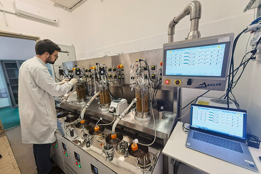 University Laboratory – Italy