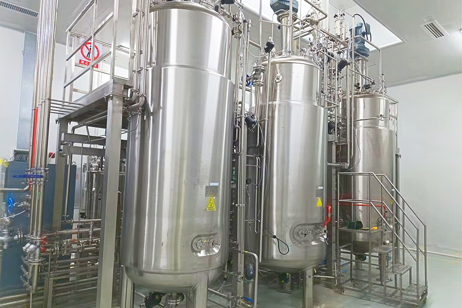 (3)2000L-stainless-steel-bioreactor