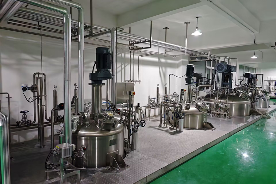 (4)2000L-industrial-bioreactor