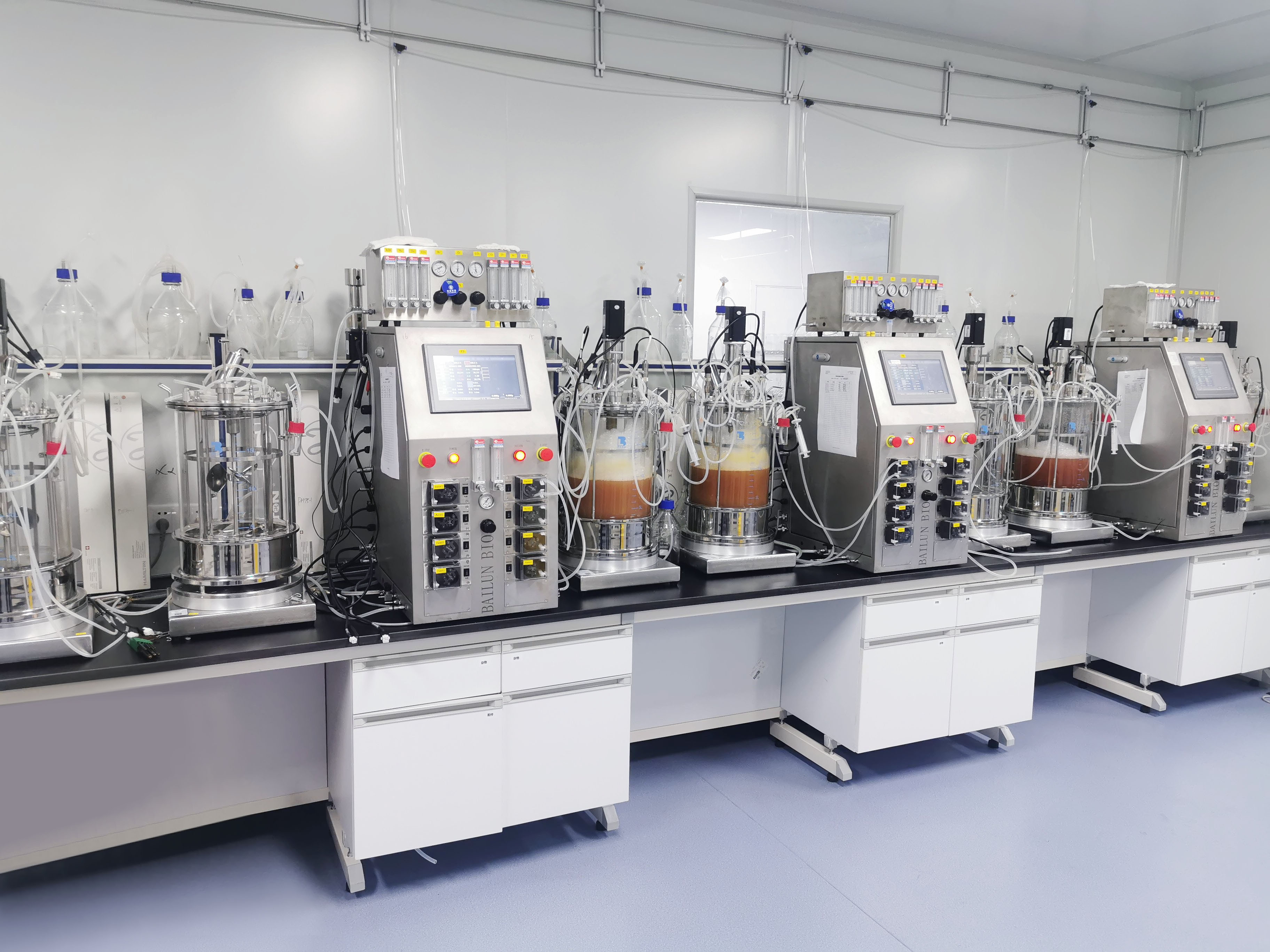 11副本 glass bioreactor.jpg