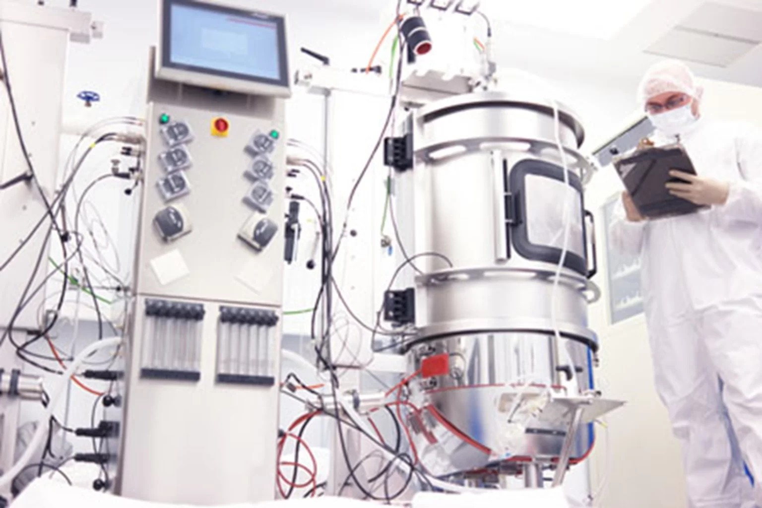 Single-Use-Bioreactors1-1536x1024.jpg