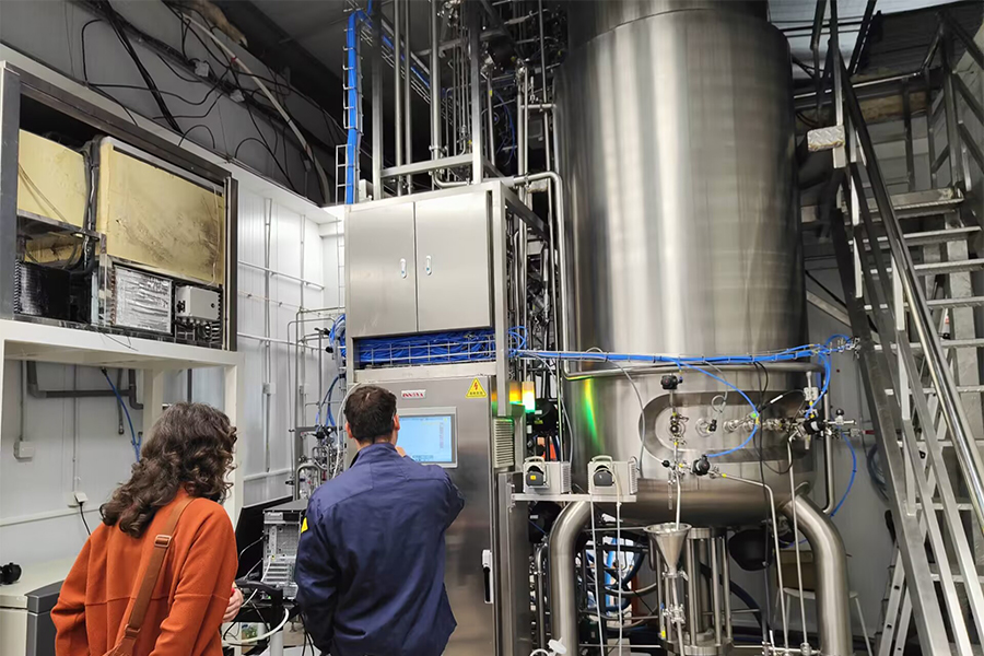 (3)法国-1000L-industrial-bioreactor