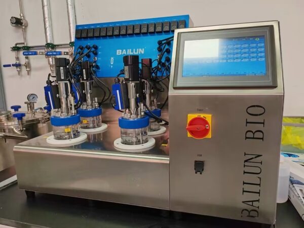 mini-glass-1GJ-4-Waterless-temperature-controlled-fermenter-4-600x450.jpg