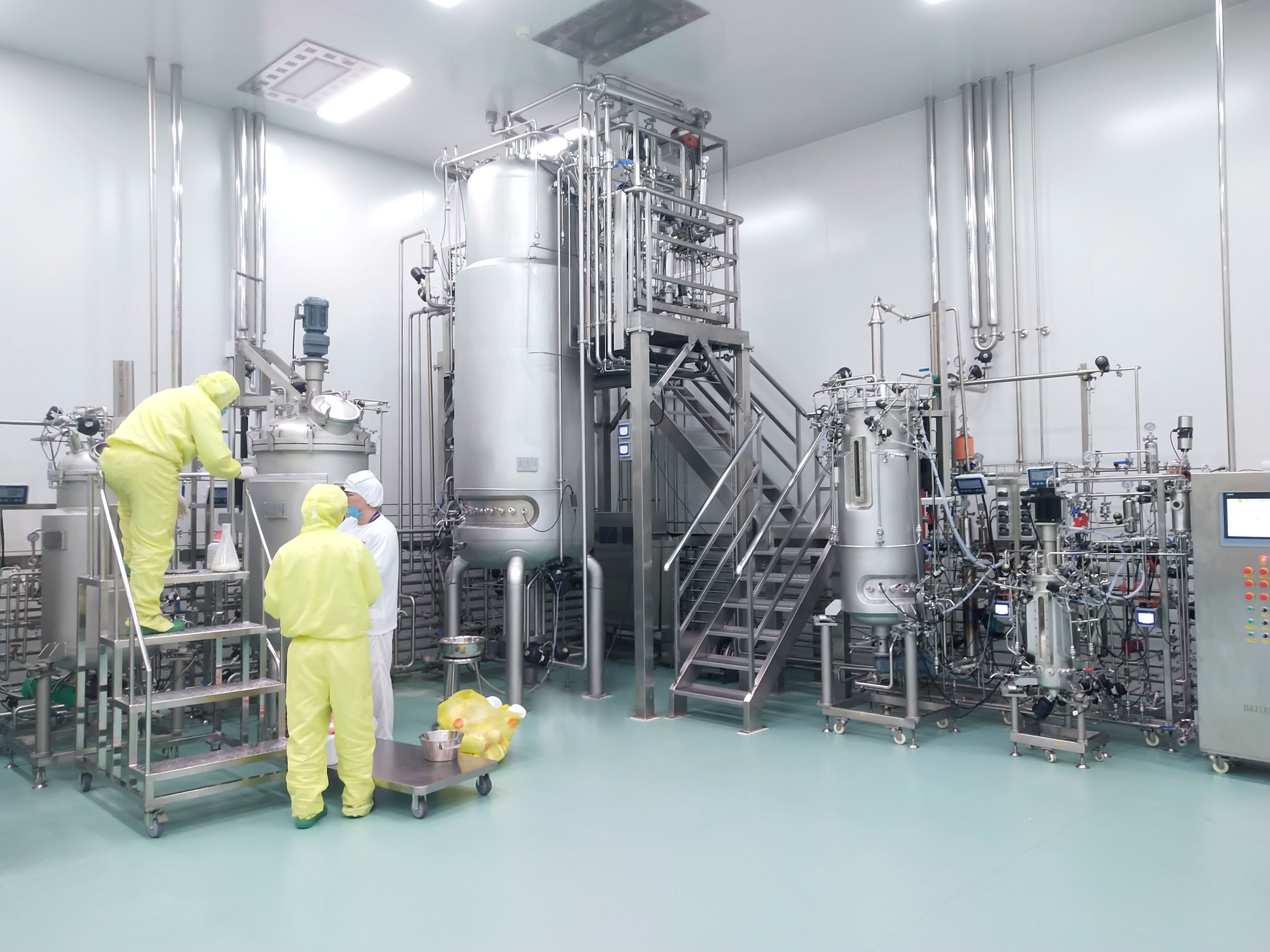 15副本GMP vaccine bioreactor.jpg