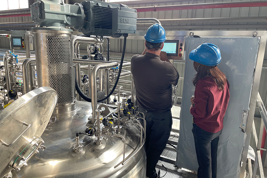 CANADA-10T-industrial-bioreactor(2)