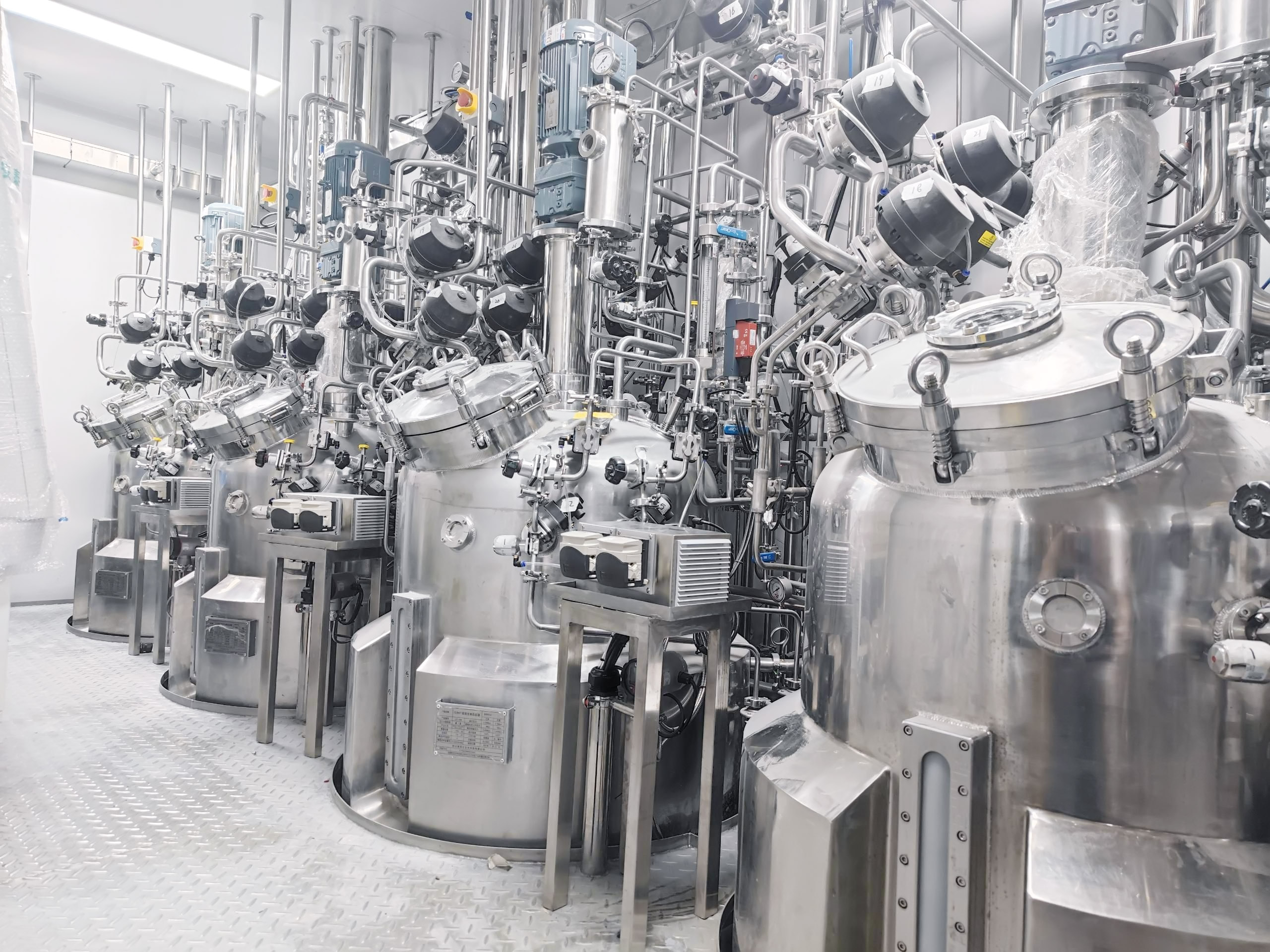 18-1副本 scale up bioprocess fermenter pharma.jpg