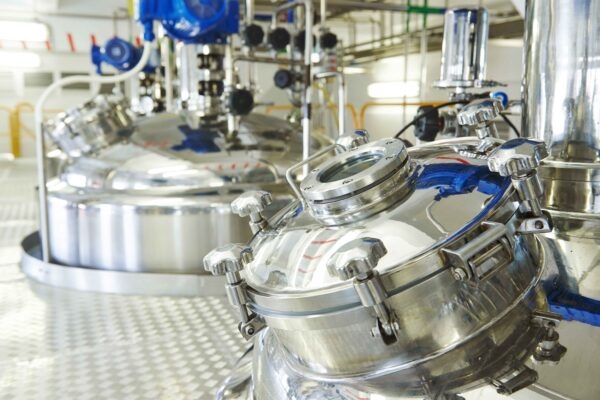 Bioreactors for enzyme production submerged fermentation.jpg